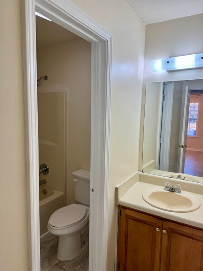 Building Photo - Harmon Estates Available Now!