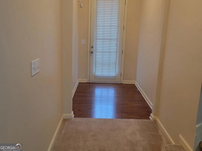 Foto del edificio - 3526 Brockenhurst Dr