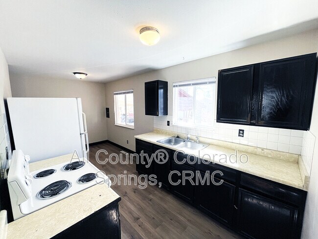 Building Photo - 3463 Colony Hills Rd