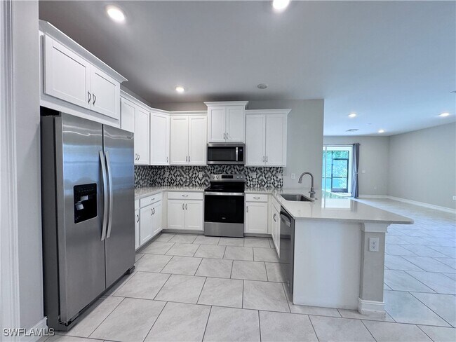 Building Photo - 1073 Tranquil Brk Dr