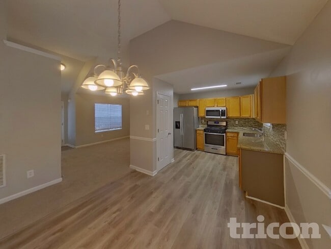 Building Photo - 3510 Cameo Ct