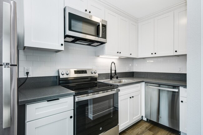 Foto del edificio - 4142 44th St