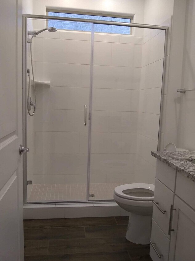 Foto principal - 4554 N 92nd Ln