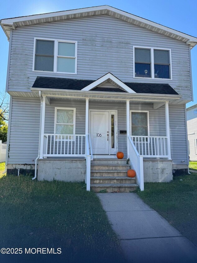 Foto principal - 106 Poplar Ave