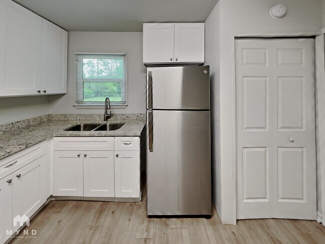 Foto del edificio - 604 Globe Ave