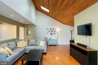 Building Photo - 412 Brown Briar Cir