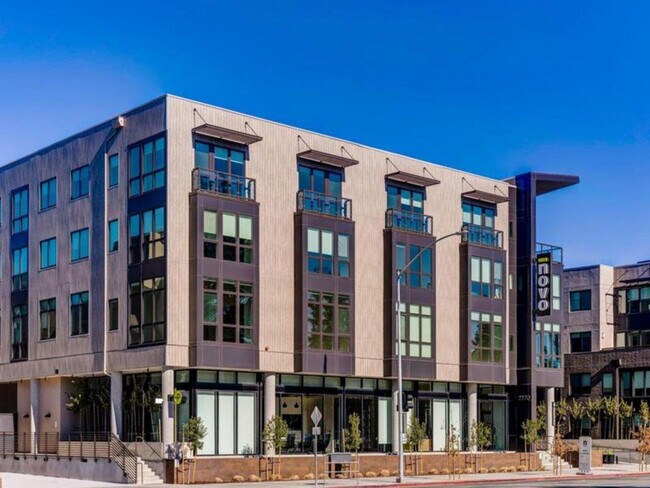 Building Photo - 2270 El Camino Real