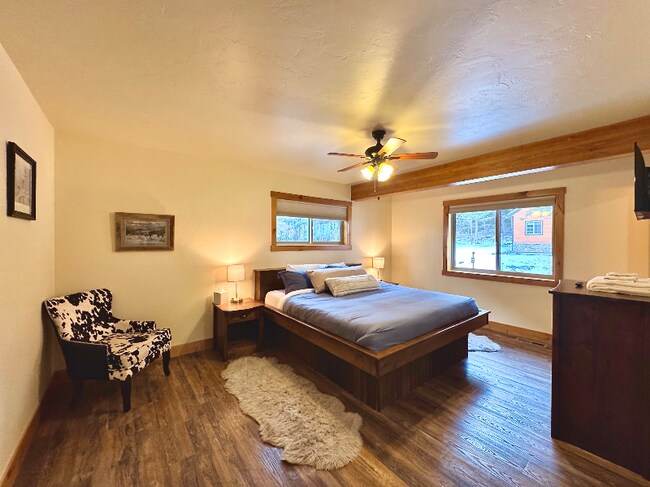 Foto del edificio - 283 Eagle Bend Dr