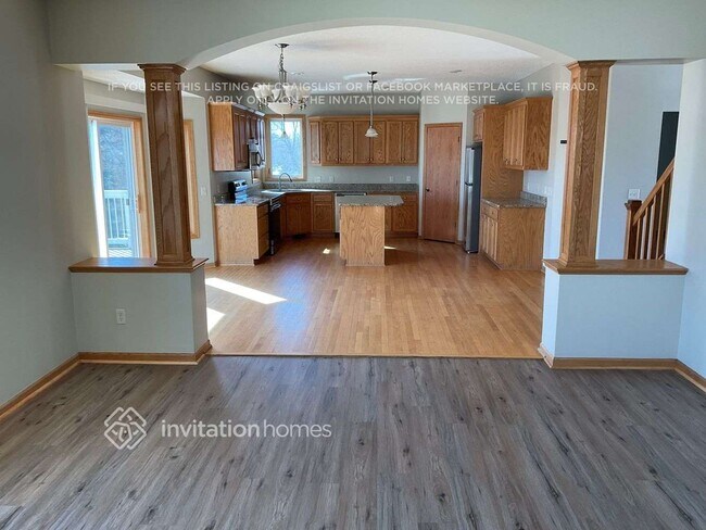 Foto del edificio - 3075 Bobcat Trail NW