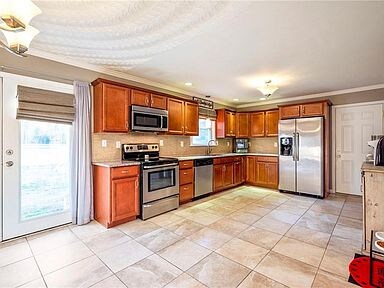 Foto del edificio - 264 Fernwood Farms Rd