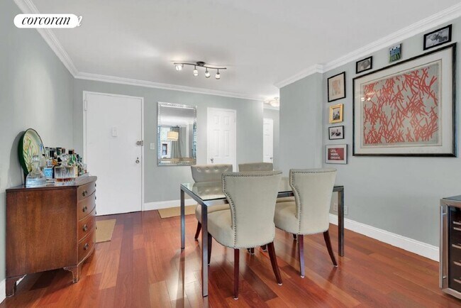 Foto del edificio - 222 E 80th St