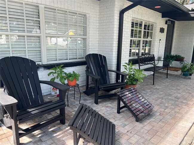 Foto del edificio - 4702 N Willis St