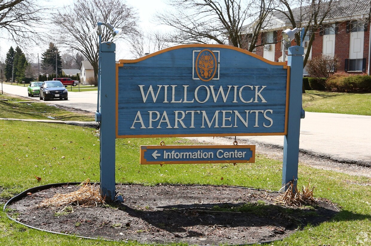 Willowick Apartments in Greenfield, WI