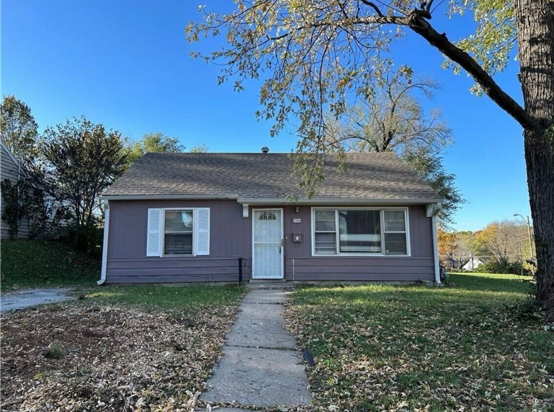 Foto principal - Coming Soon! Cozy 2-Bedroom Gem | $1,049/m...