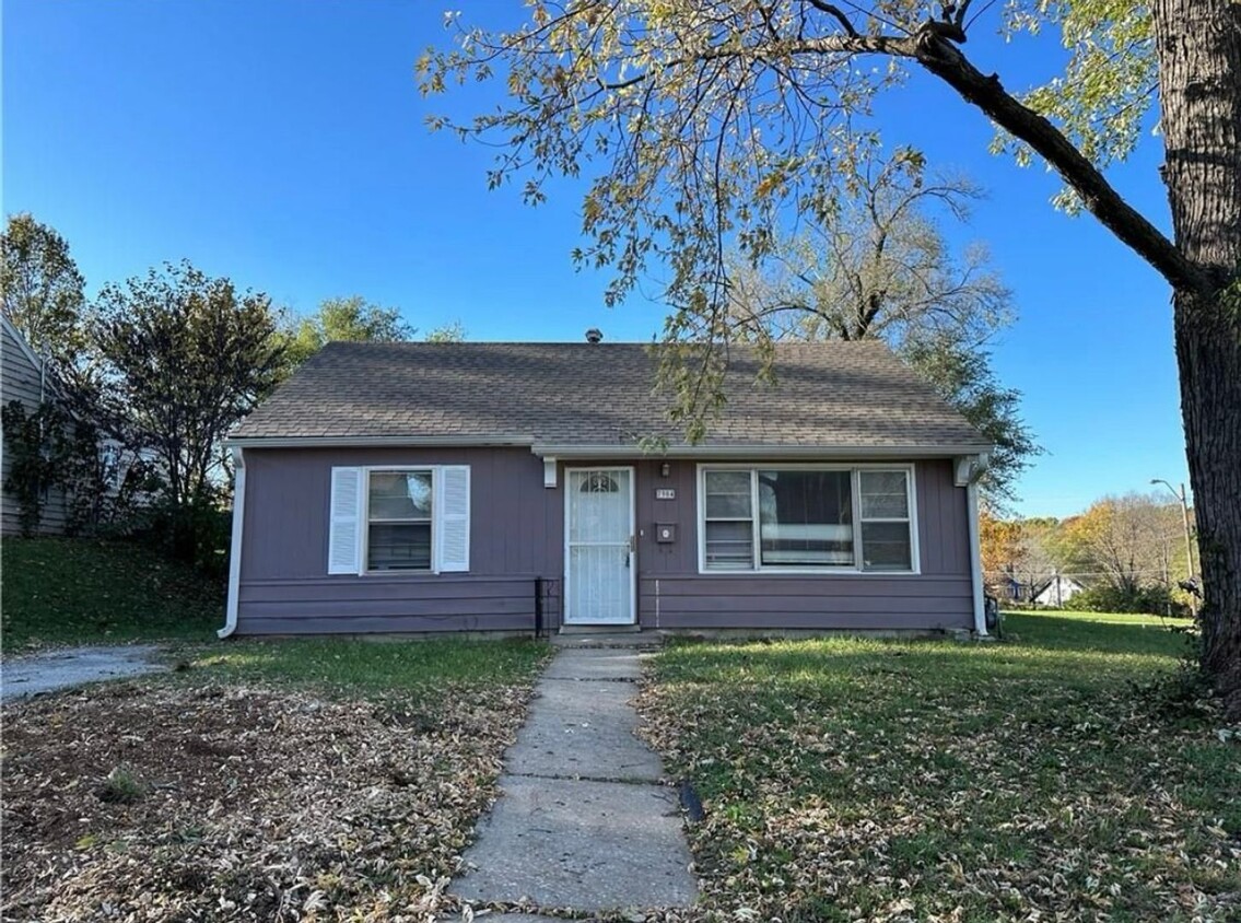 Foto principal - Coming Soon! Cozy 2-Bedroom Gem | $1,125/m...