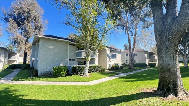 Building Photo - 26200 W Redlands Blvd