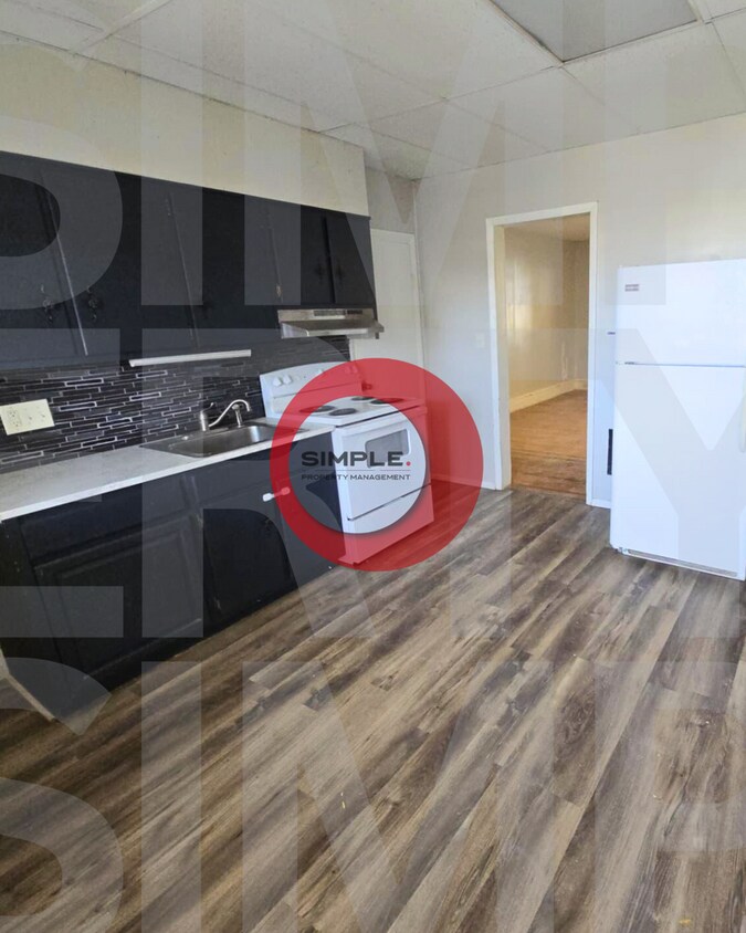 Photo - 170 Clymer Street