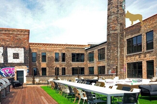 Foto del edificio - 1439 W 15th St