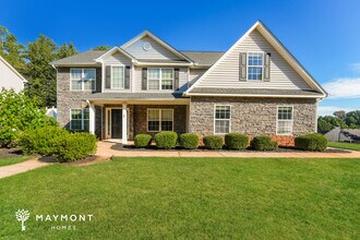 Building Photo - 49 Windcrest Dr