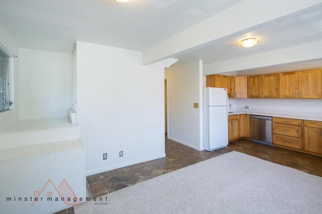 Photo - 2057 10th Ave Apartment