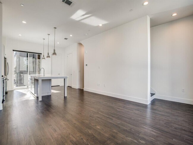 Foto del edificio - 2128 Ashby St