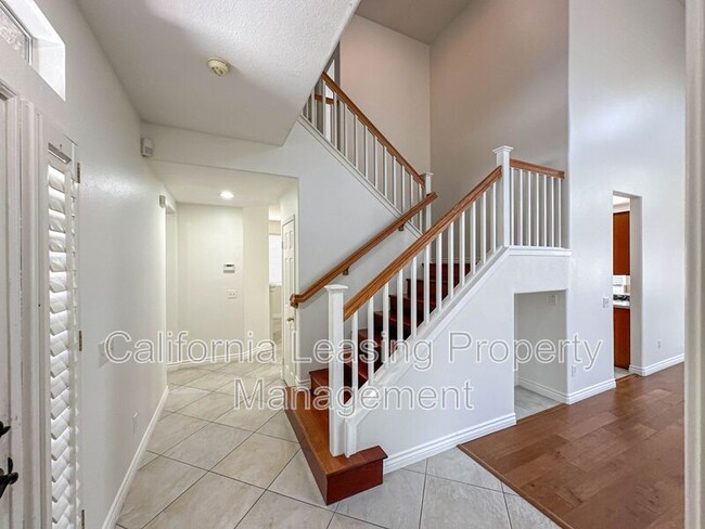 Foto del edificio - 28456 Monterey Ct