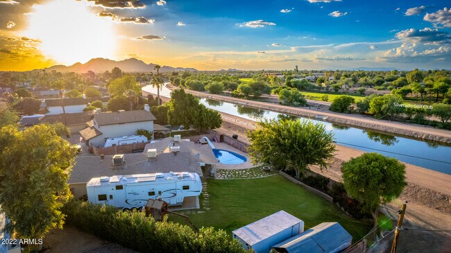 Foto del edificio - 8432 E Redwing Rd