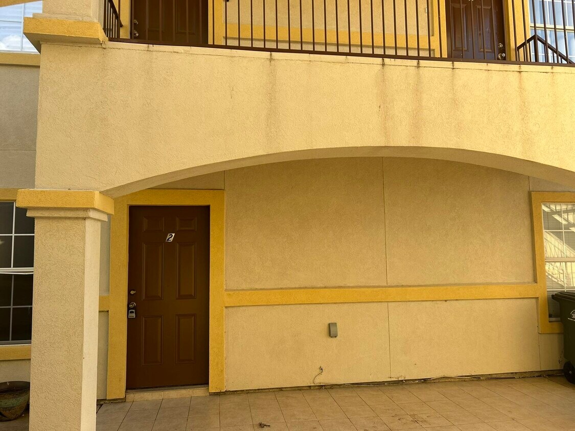Primary Photo - 2903 S Martin Ave
