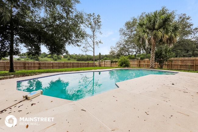 Building Photo - 2767 Silver Ridge Dr