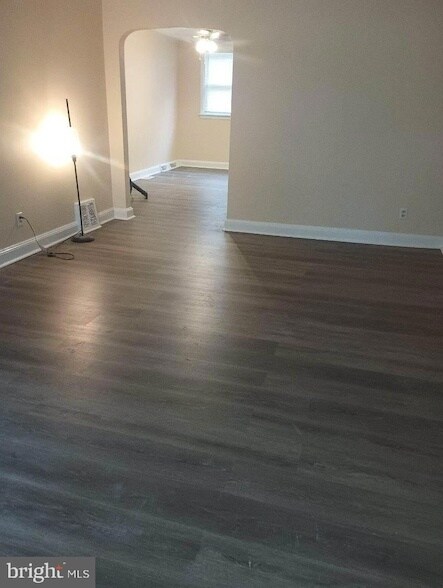 Foto del edificio - 2290 S Harwood Ave