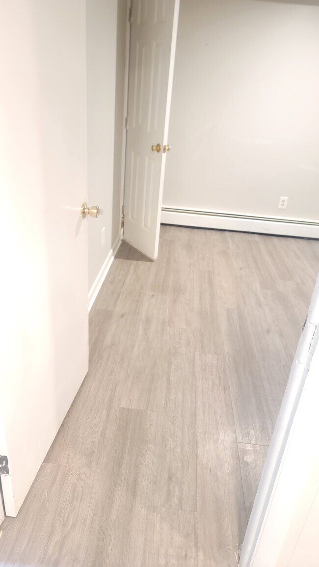 Foto del edificio - 225 Lyndale Ave