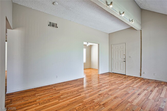 Foto del edificio - 4340 Gannet Cir