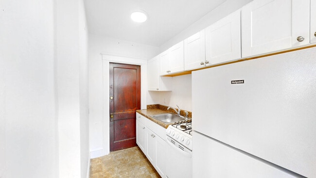 Foto del edificio - 120 Summer St