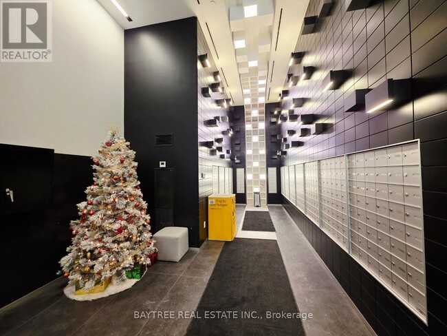 Photo du bâtiment - 195 Redpath Ave