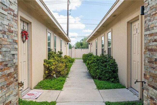 Foto del edificio - 19 Upas Dr