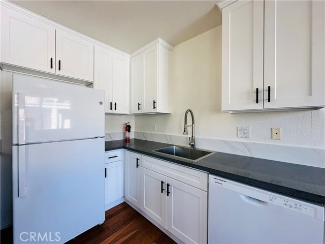 Building Photo - 4146 Elm Ave