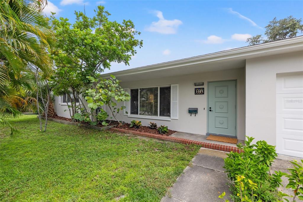 Foto principal - 1084 39th Ave NE