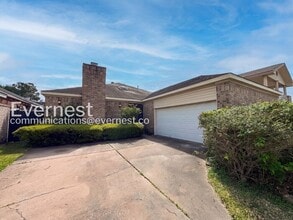 Building Photo - 3103 Hazy Park Dr
