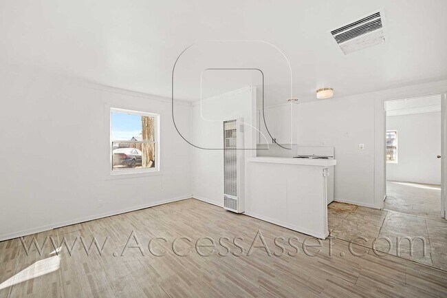 Foto del edificio - Cozy 1 Bed/1 Bath Home In Peaceful Barstow!