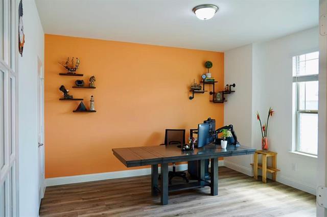 Foto del edificio - 16601 Hidden Cove Dr