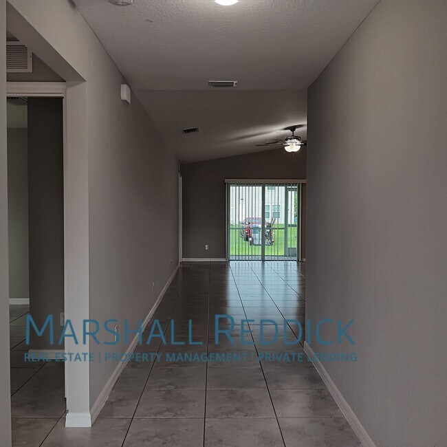 Foto del edificio - Beautiful Single Family