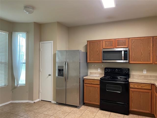Building Photo - 2620 Tilden Dr