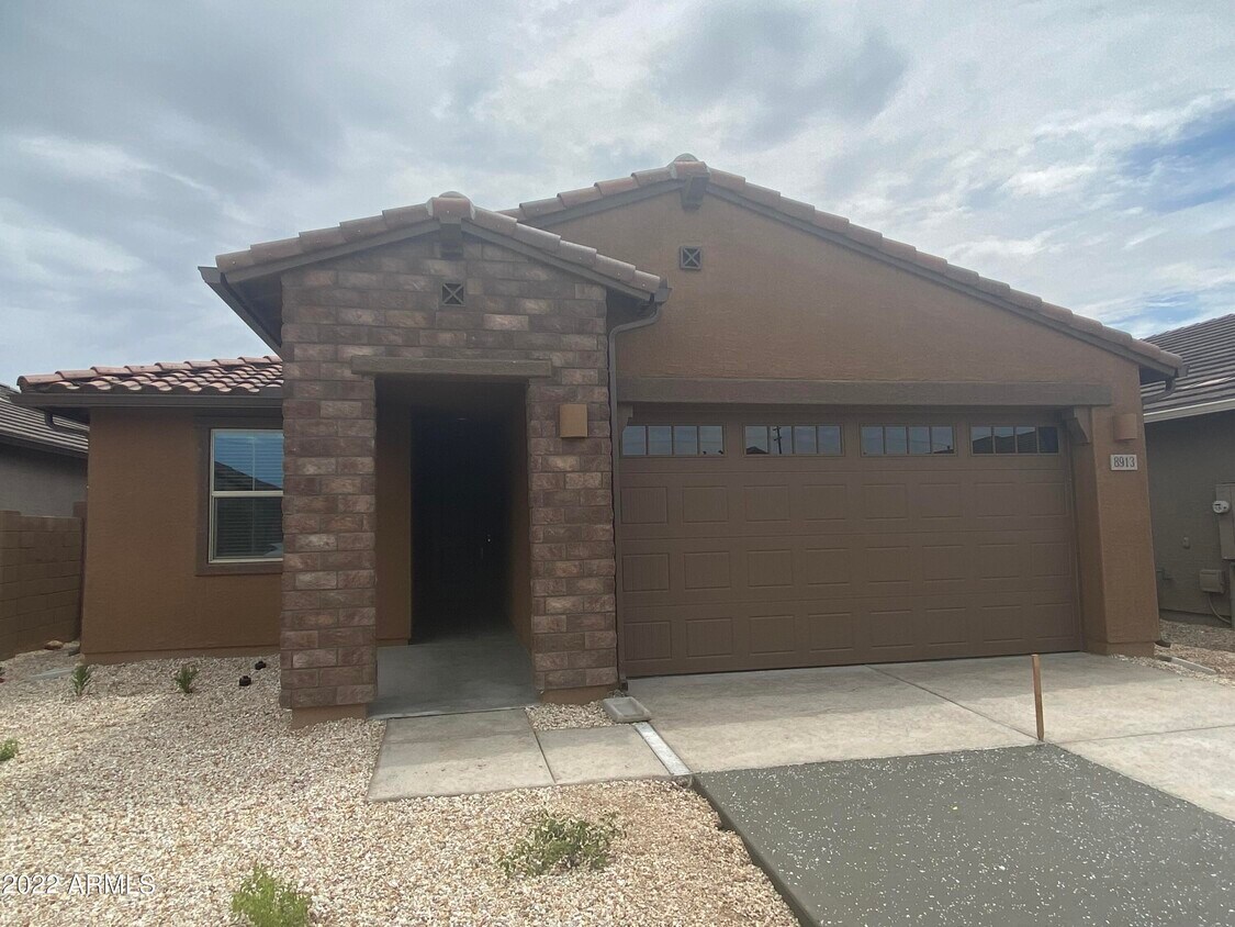 Primary Photo - 8913 W Palo Verde Dr