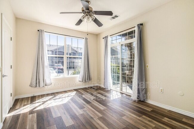 Photo - 18657 Stroh Rd House