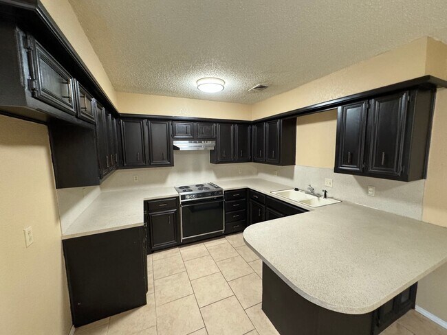 Foto del edificio - 6802 4th St