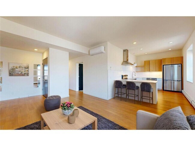 Building Photo - 2109 Blaisdell Ave