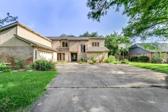 Foto del edificio - 3927 Pleasant Valley Dr