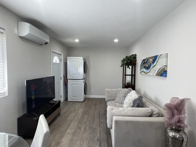 Foto del edificio - 650 N 15th St