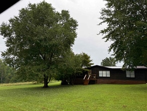 Building Photo - 3900 Johnson Rd