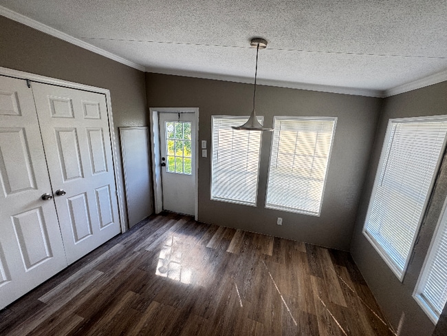 Foto del edificio - 148 FM